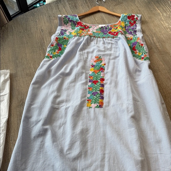 J. Marie Embroidered Pinstripe Sleeveless Dress with Floral Design L - Picture 3 of 15